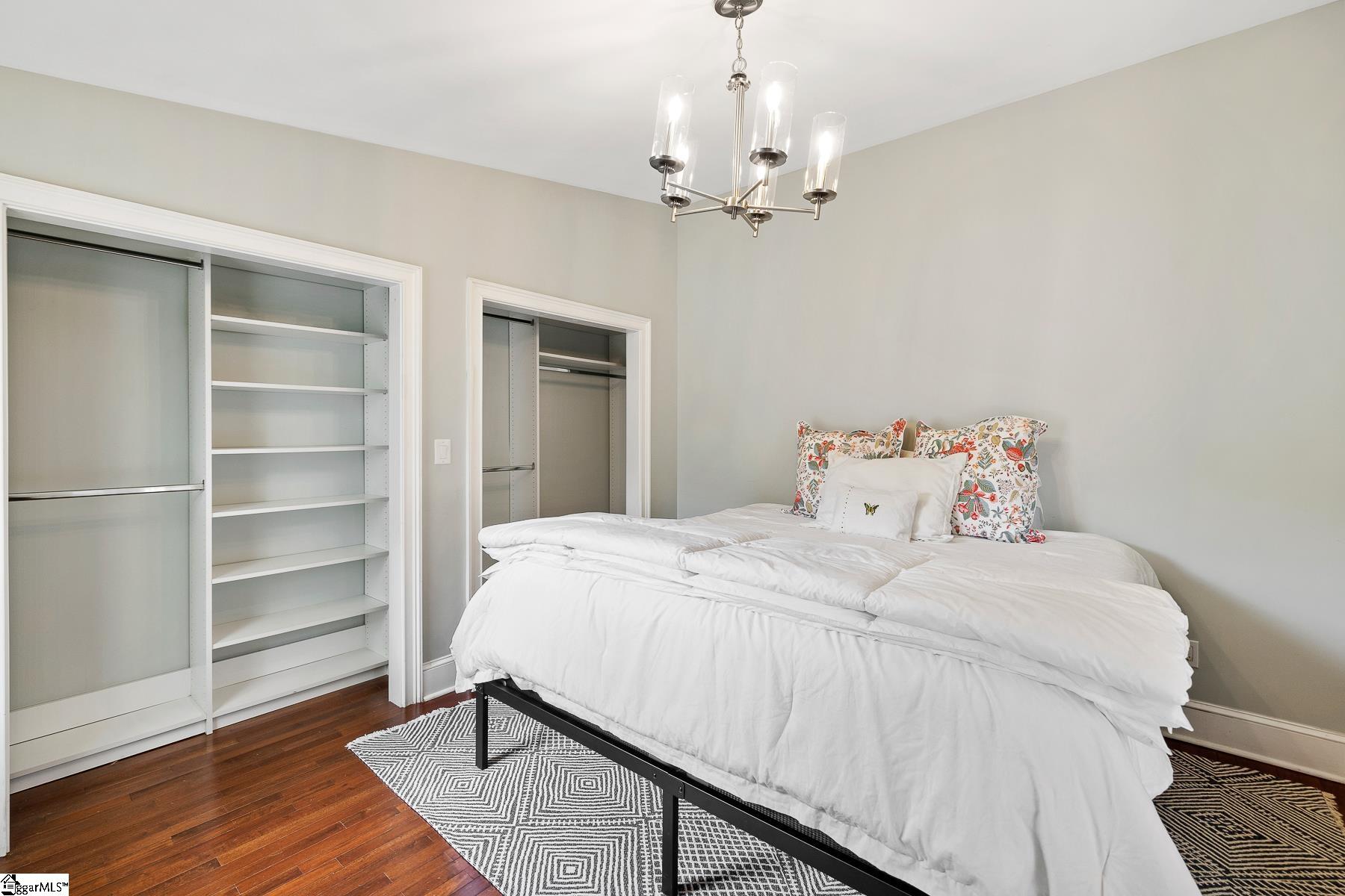 25 Ridgeway Avenue Greenville, SC 29607 - Photo 16 of 32