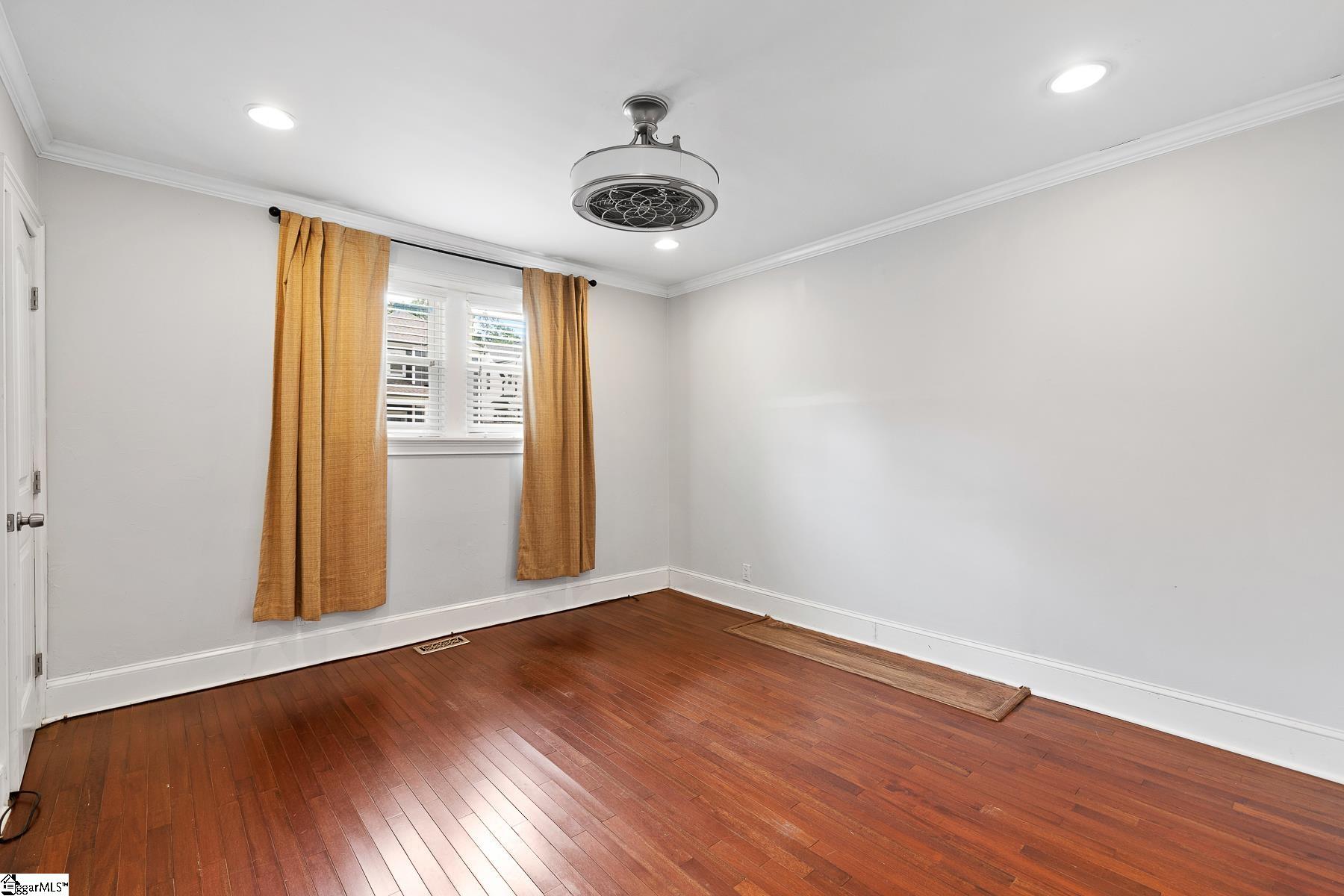 25 Ridgeway Avenue Greenville, SC 29607 - Photo 19 of 32