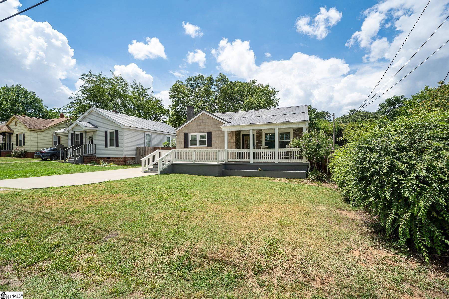 25 Ridgeway Avenue Greenville, SC 29607 - Photo 4 of 32