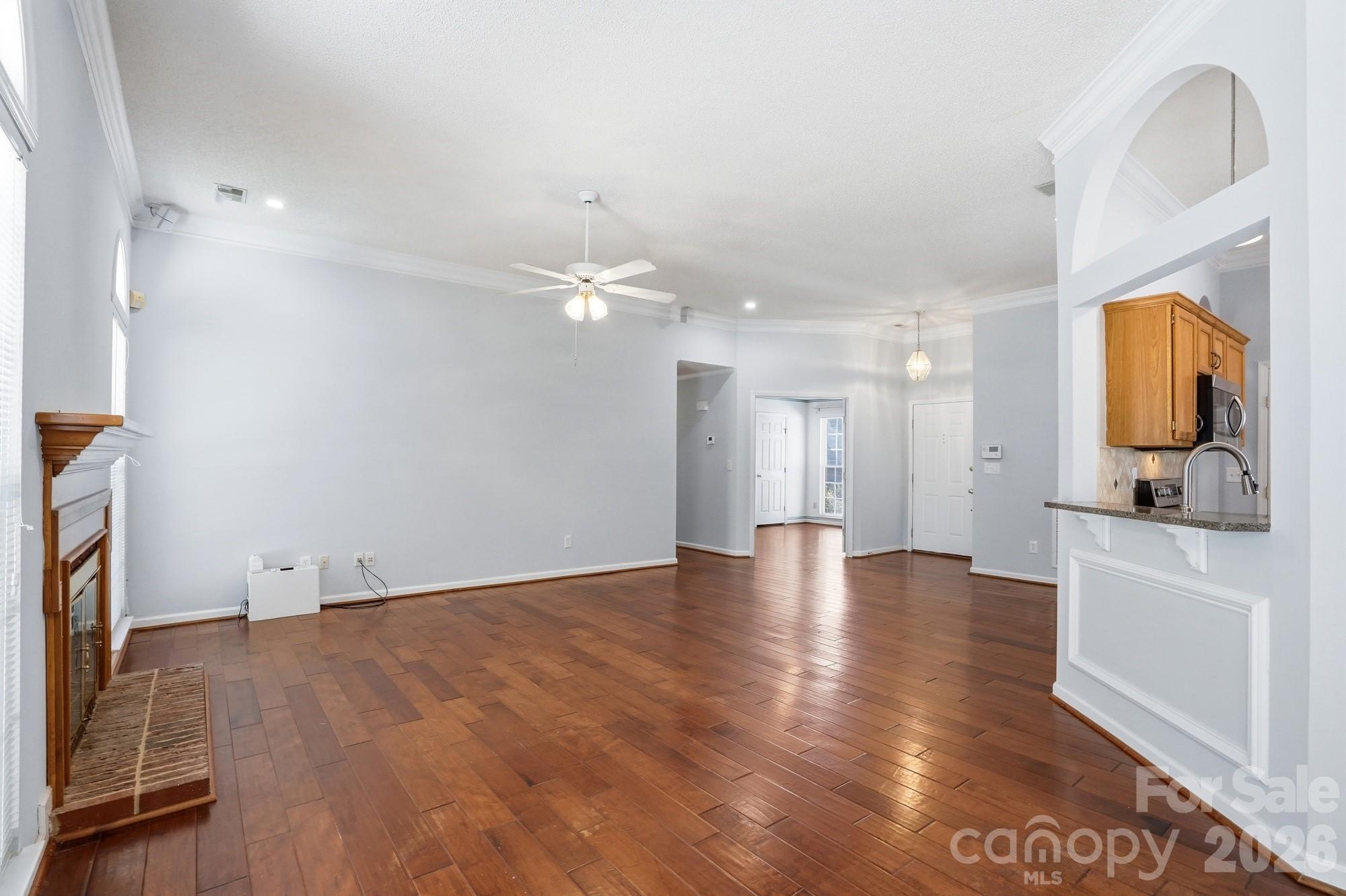 5519 Haybridge Road Charlotte, NC 28269 - Photo 4 of 48 Gallery Image 4