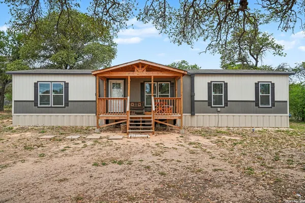 $245,000 | 336 County Road 6846, Lytle, TX 78052