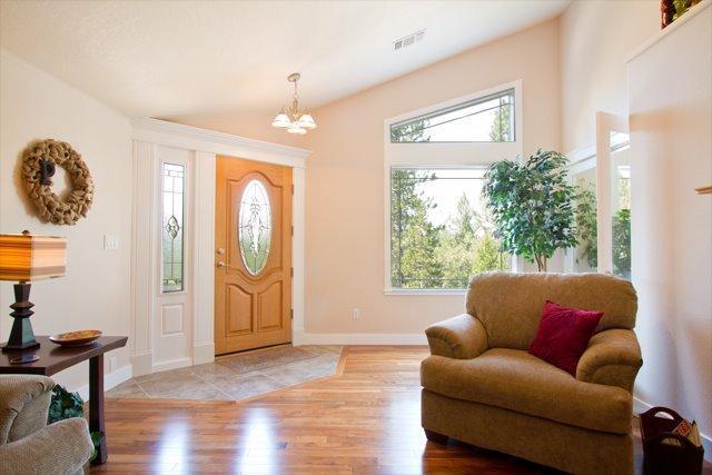 2535 Dowell Road Grants Pass, OR 97527 - Photo 3 of 32 Additional Photo