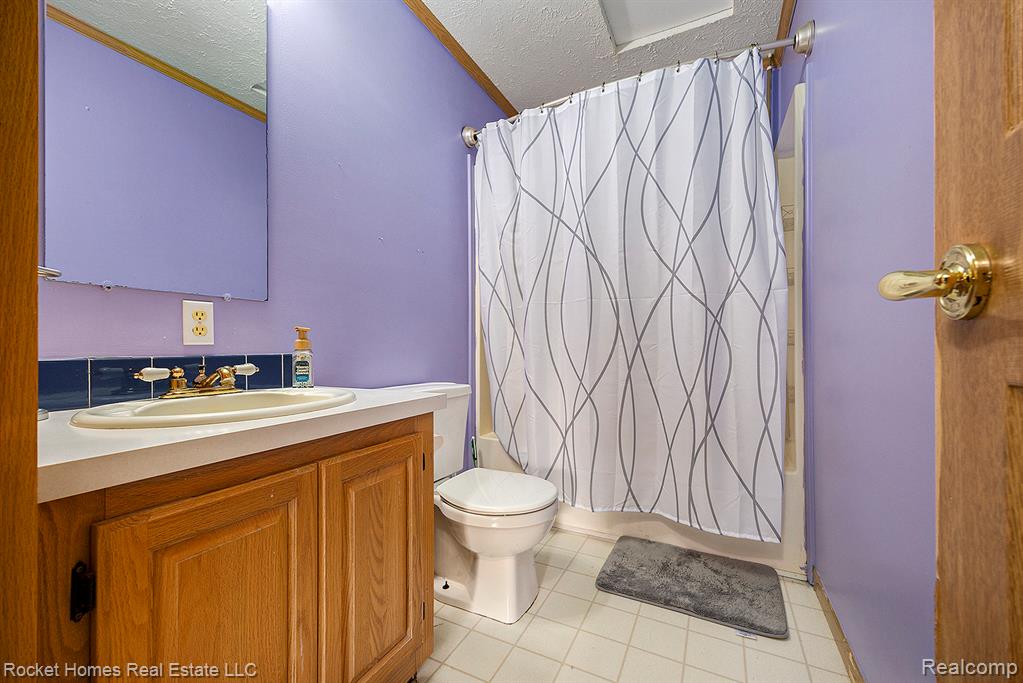 4268 Cade Road Capac, MI 48014 - Photo 19 of 28