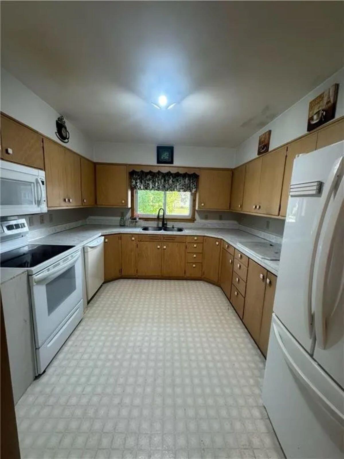 904 5th Avenue North Wheaton, MN 56296 - Photo 3 of 6