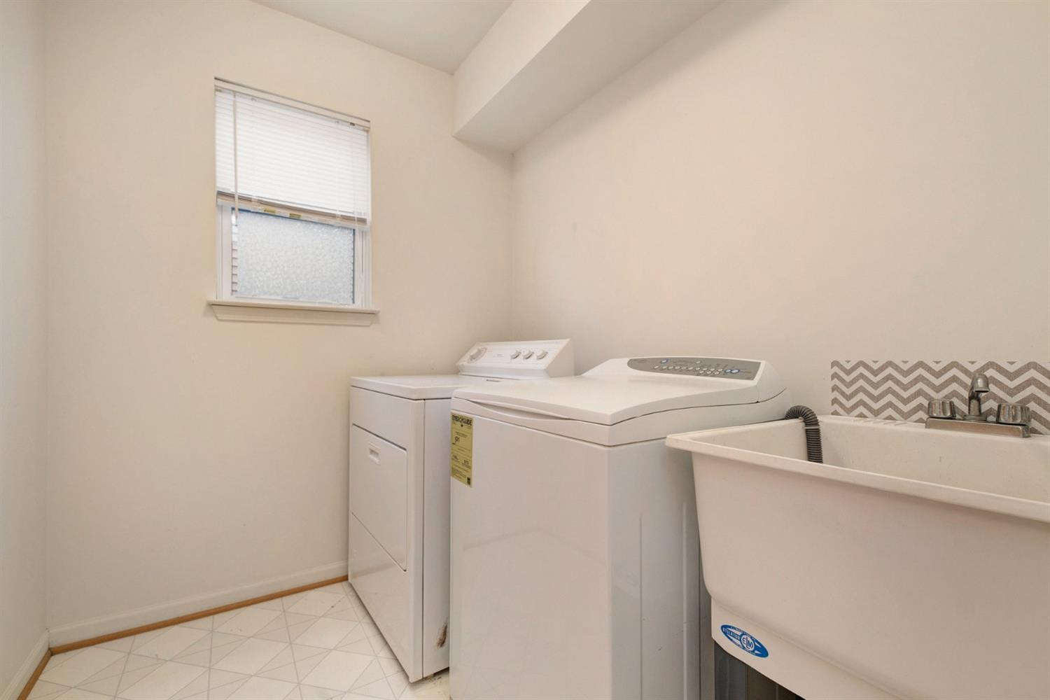 421 Ryan Road Ann Arbor, MI 48103 - Photo 23 of 34 Photo 23