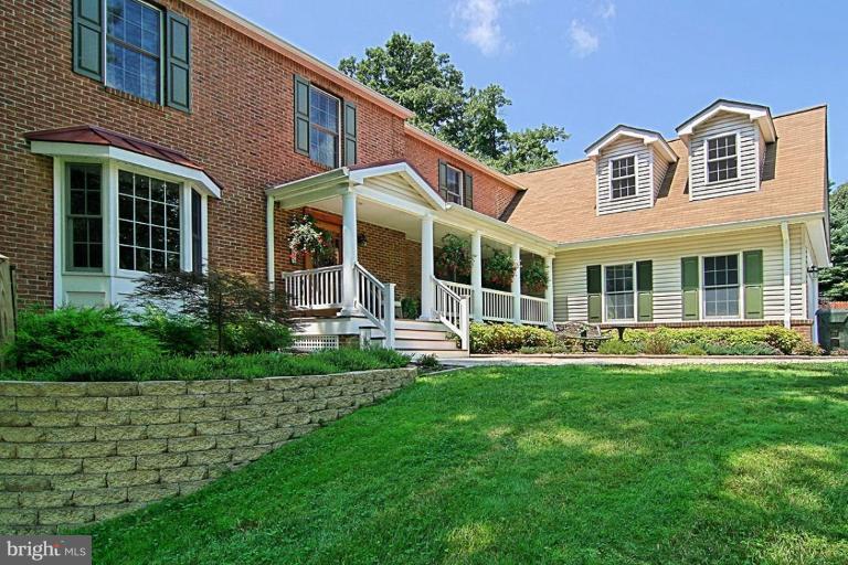 8225 Ridge Road Springfield, VA 22153 - Photo 26 of 30 Exterior #3