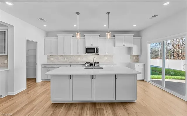 $490,000 | 725 Cinnamon Hl Drive, Winston-Salem, NC 27106