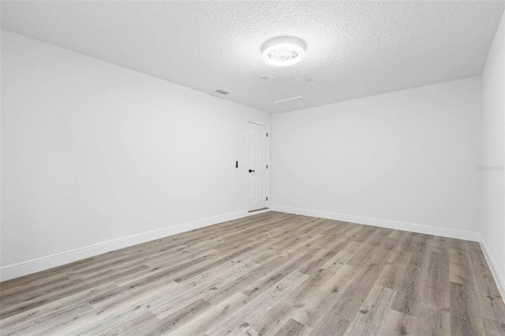 860 South Grove Street Eustis, FL 32726 - Photo 34 of 54 a view of an empty room