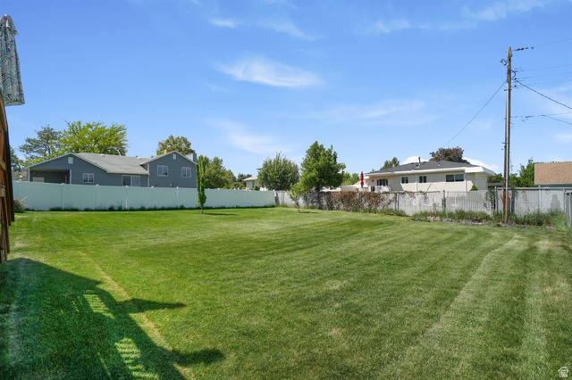 845 North 275 West Bountiful, UT 84010 - Photo 40 of 48