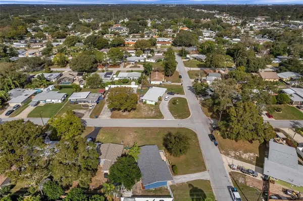 $2,750 | 3230 51st Street North, St. Petersburg, FL 33710