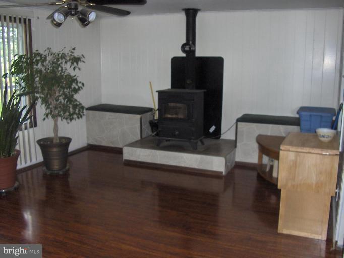 521 Appleton Road Elkton, MD 21921 - Photo 7 of 18 Family Room #2