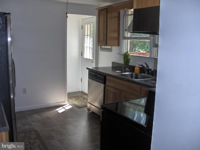 521 Appleton Road Elkton, MD 21921 - Photo 9 of 18 Kitchen #2