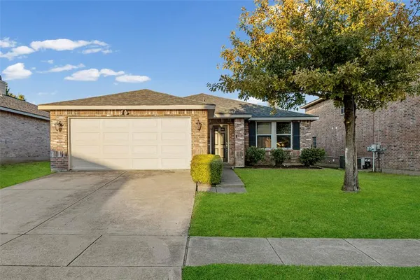 $2,395 | 8409 Redheart Street, Arlington, TX 76002