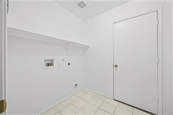 $2,394 | 8409 Redheart Street, Arlington, TX 76002