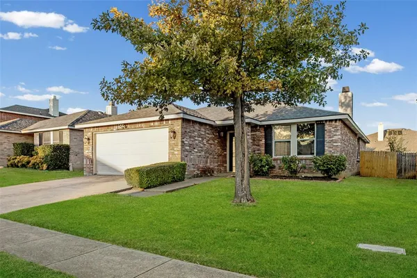 $2,395 | 8409 Redheart Street, Arlington, TX 76002