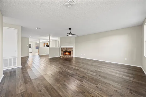 $2,395 | 8409 Redheart Street, Arlington, TX 76002