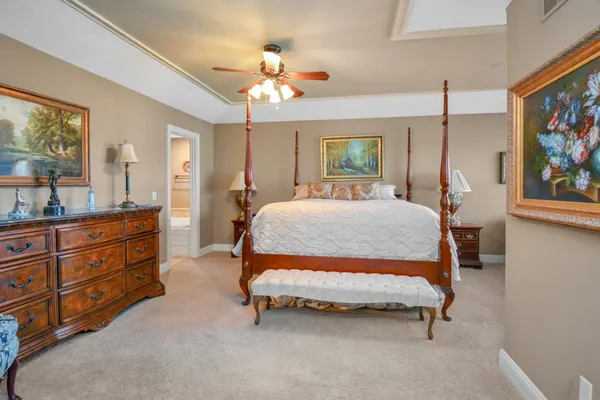 $595,000 | 1303 Janet Drive, Bloomington, IL 61704