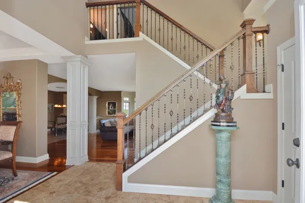 $595,000 | 1303 Janet Drive, Bloomington, IL 61704