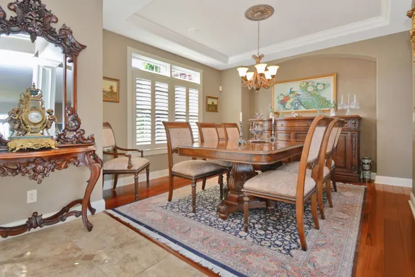 $595,000 | 1303 Janet Drive, Bloomington, IL 61704