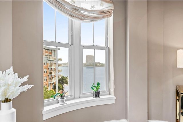 $2,595,500 | 4 Battery Wharf, Unit 4504, Boston, MA 02109