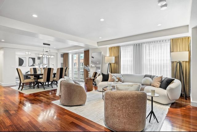 $2,595,500 | 4 Battery Wharf, Unit 4504, Boston, MA 02109