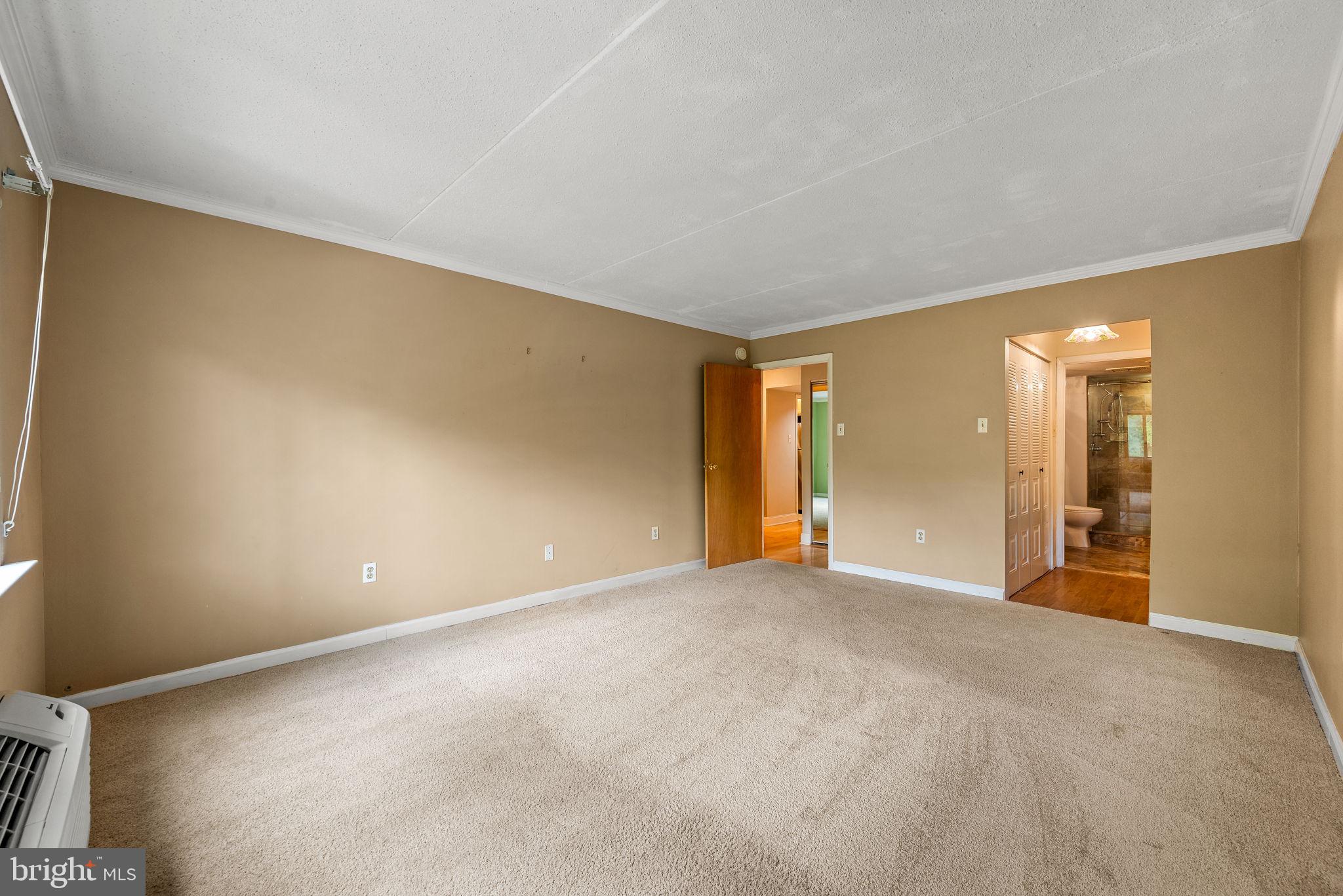700 Avondale Road, Unit 3D Wallingford, PA 19086 - Photo 10 of 24 Primary bedroom with spacious double closets