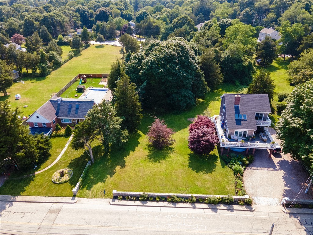 100 Winnapaug Road Westerly, RI 02891 - Photo 1 of 5 Located between two existing homes