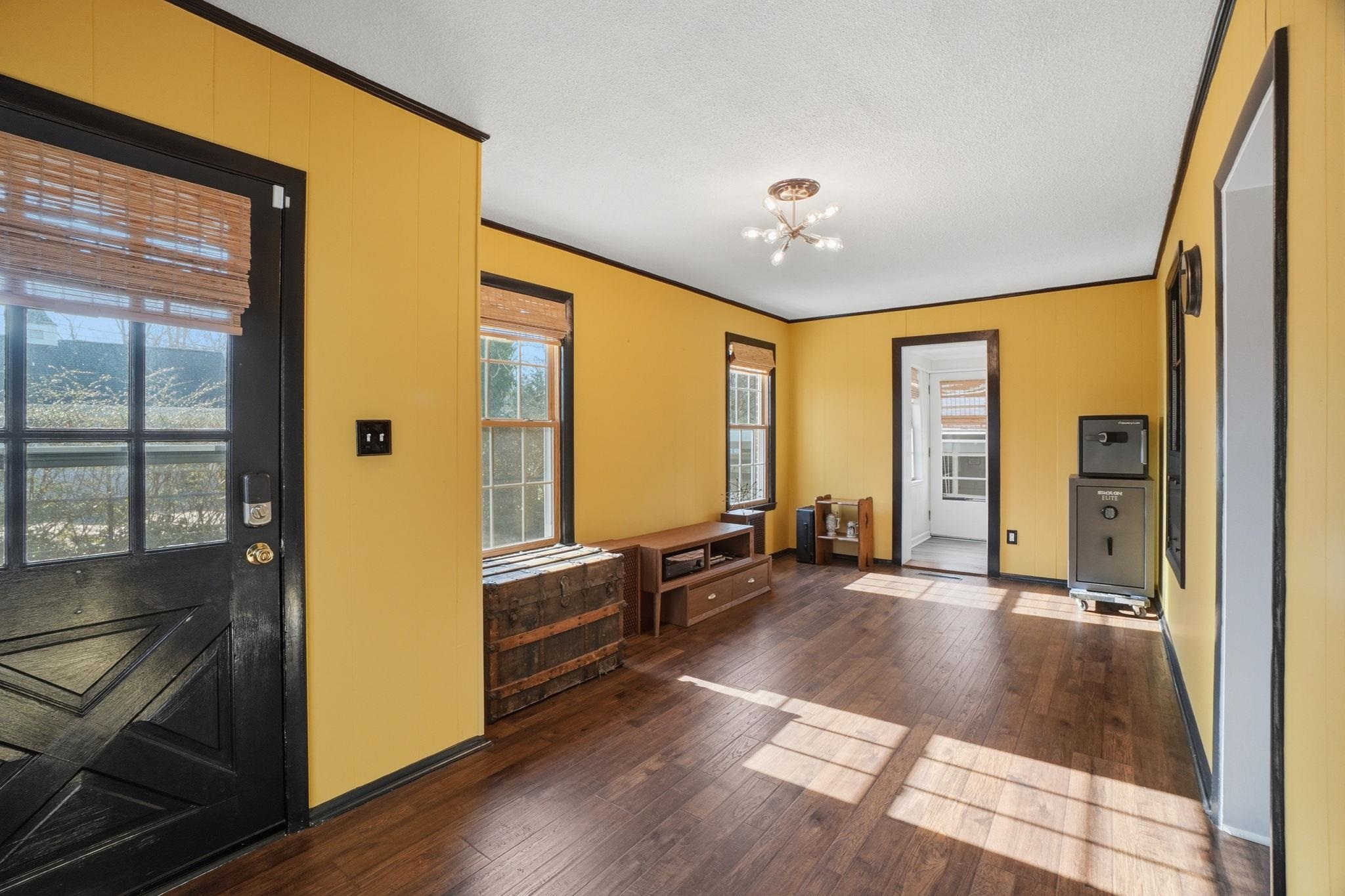 208 East Fairview Avenue Gaffney, SC 29340 - Photo 23 of 44