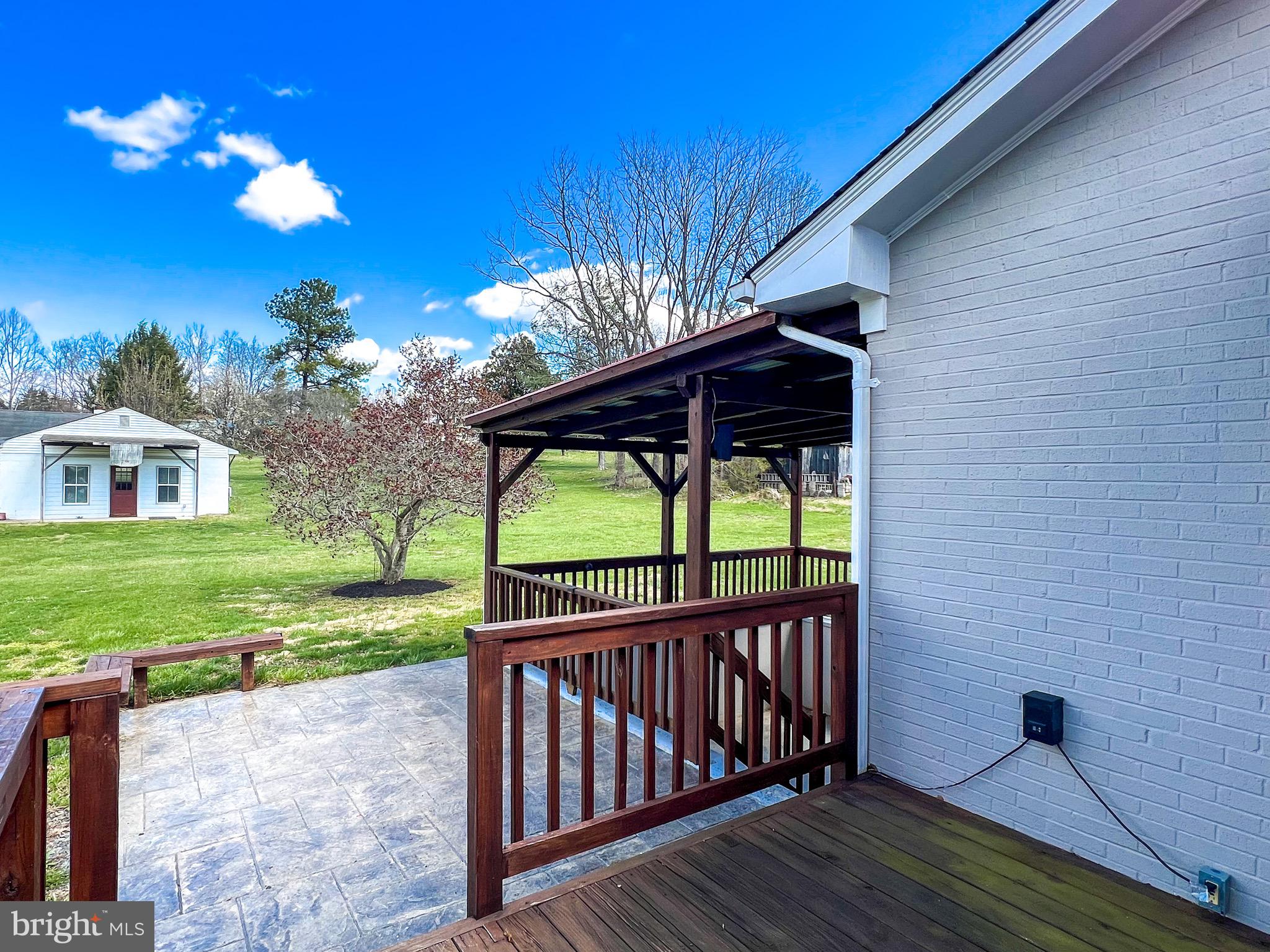 343 West Fairview Road Culpeper, VA 22701 - Photo 14 of 52 Deck to patio