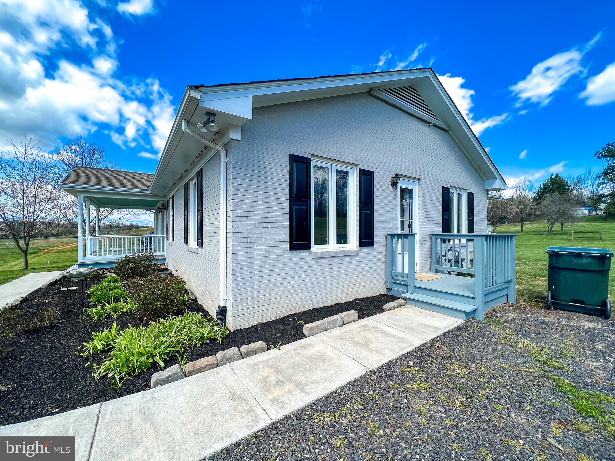 343 West Fairview Road Culpeper, VA 22701 - Photo 9 of 52