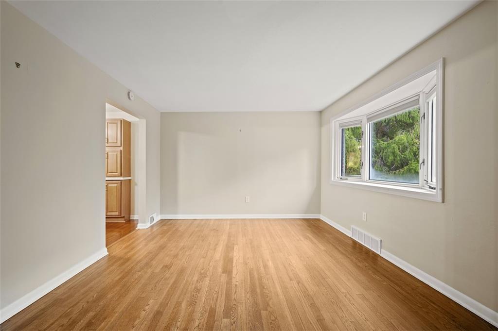 103 Hodil Road Pittsburgh, PA 15237 - Photo 10 of 45 Gallery Image 10