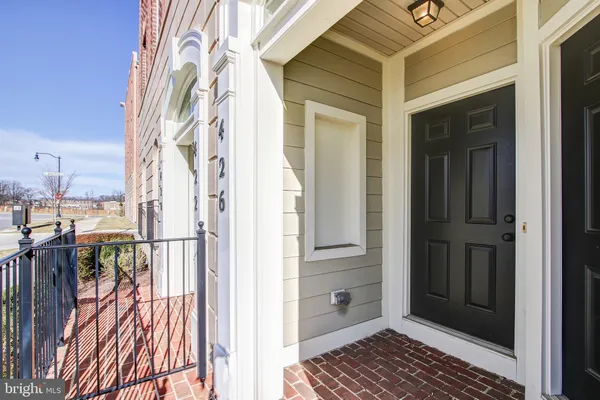 $3,100 | 426 Exchange Avenue, Unit 426, Gaithersburg, MD 20878