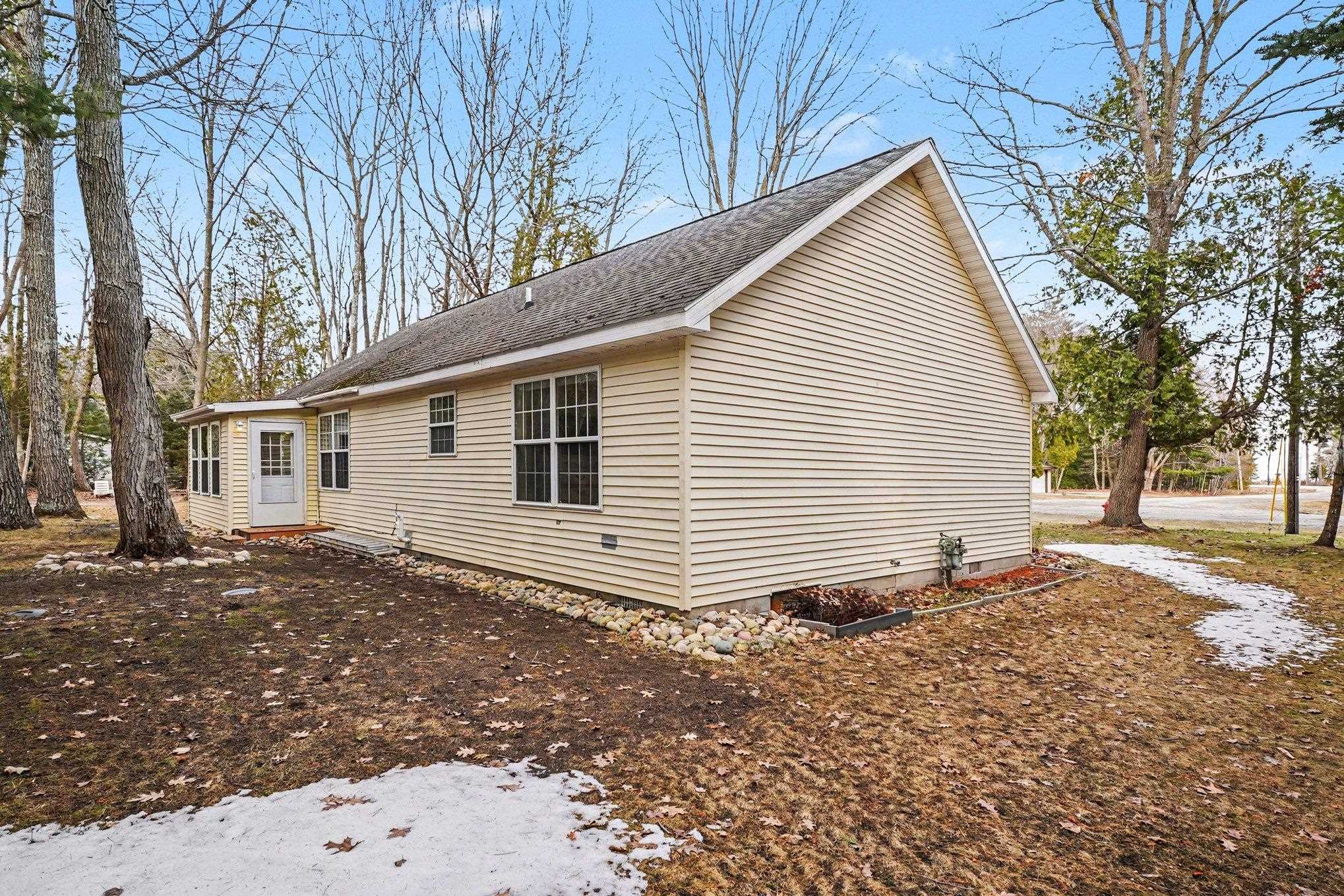 6655 Woodlea Road Oscoda, MI 48750 - Photo 26 of 33
