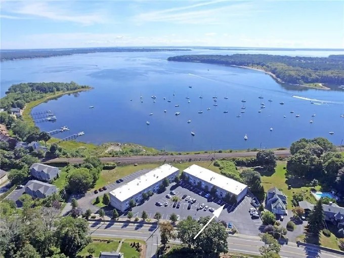 4430 Post Road, Unit 62E Warwick, RI 02818 - Photo 3 of 23