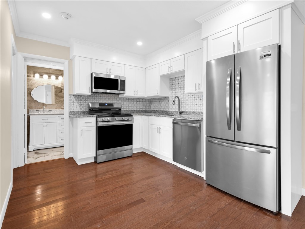 4430 Post Road, Unit 62E Warwick, RI 02818 - Photo 9 of 23