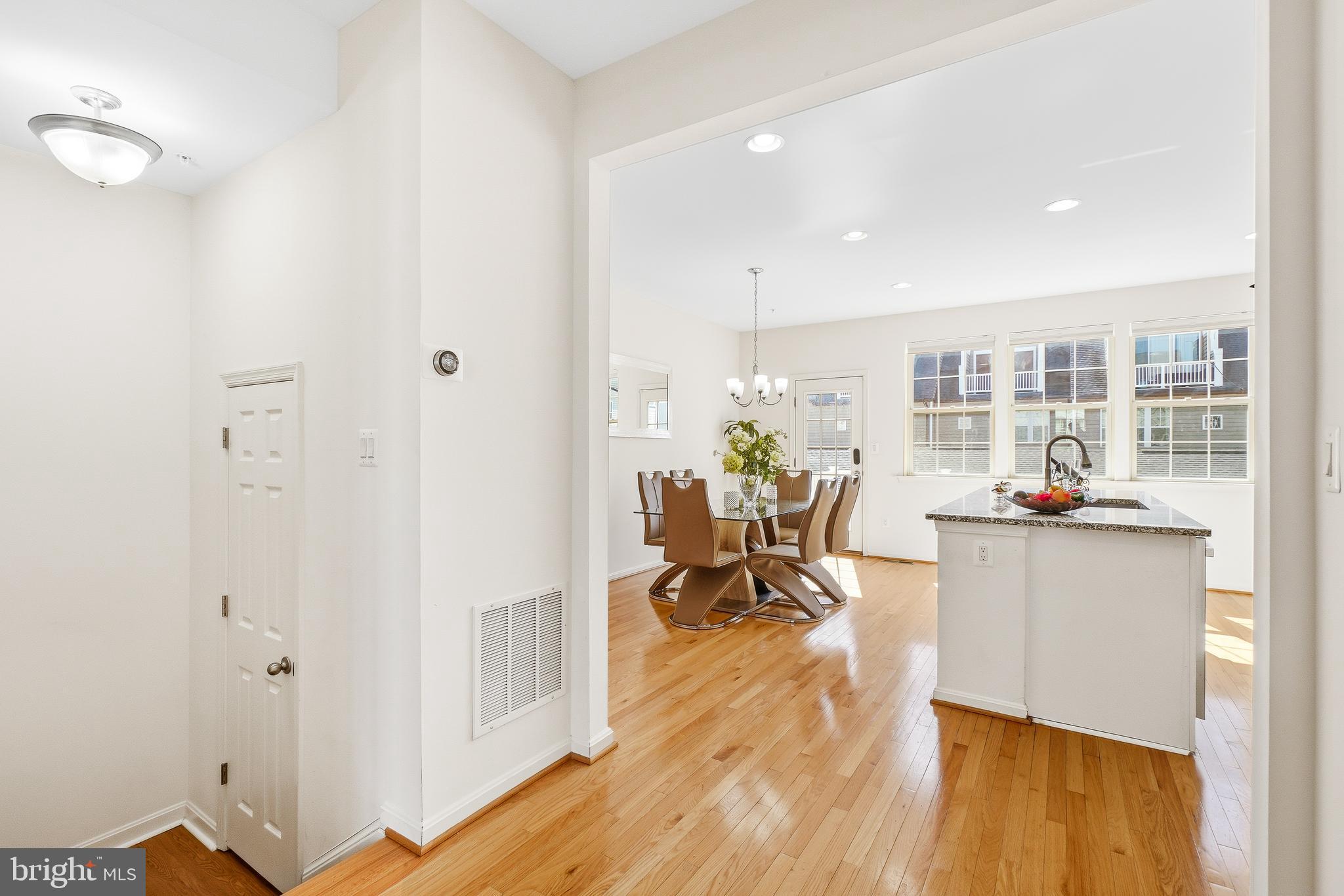 634 Blandwood Road Frederick, MD 21701 - Photo 9 of 90