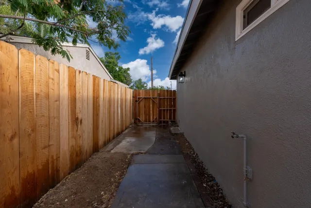 $362,000 | 2719 East Norwich Avenue, Fresno, CA 93726