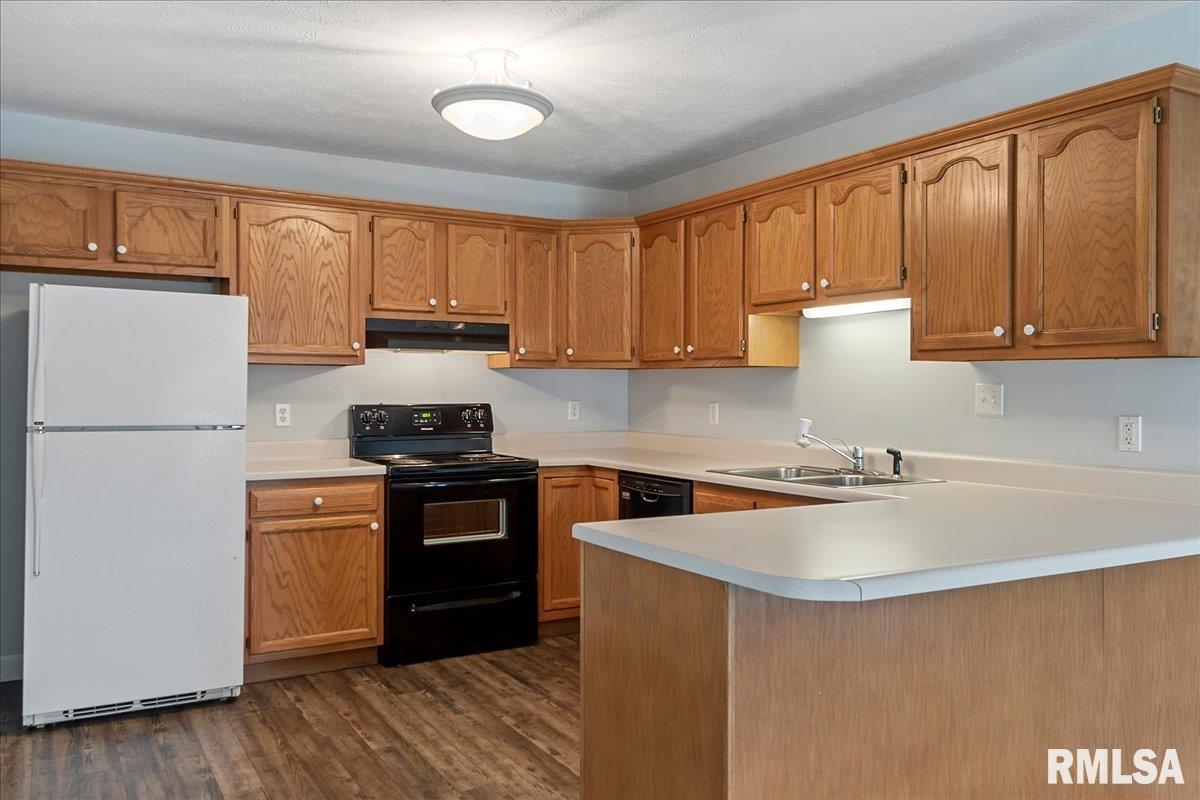 1 B Corn Silk Road Divernon, IL 62530 - Photo 11 of 32 Gallery Image 11