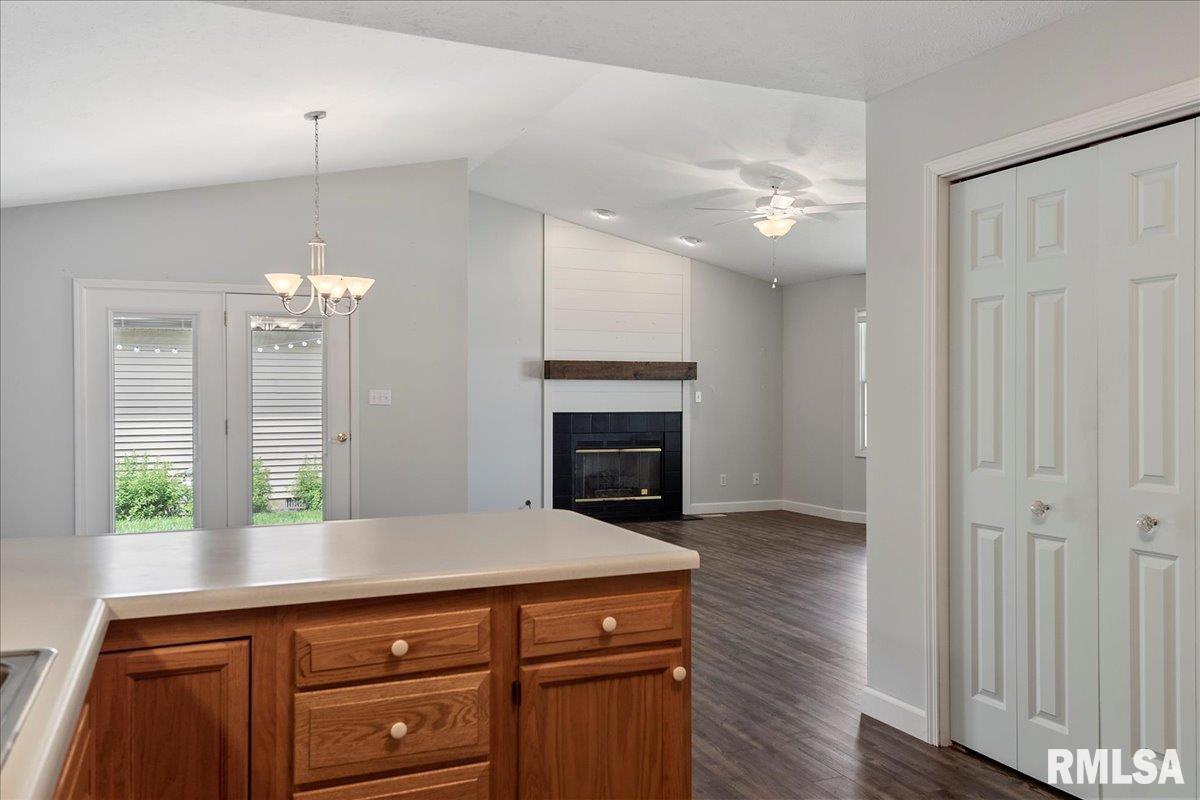1 B Corn Silk Road Divernon, IL 62530 - Photo 12 of 32 Gallery Image 12