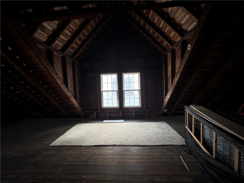 683-685 Dewey Avenue Rochester, NY 14613 - Photo 27 of 32