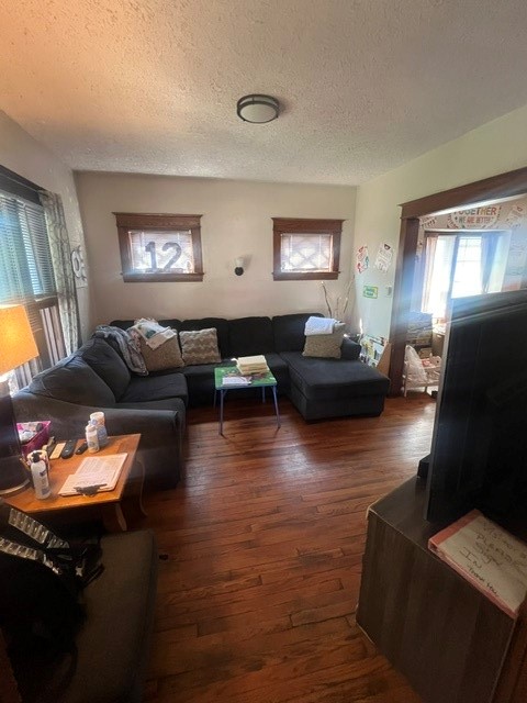24 Wilbur Street Rochester, NY 14611 - Photo 2 of 9