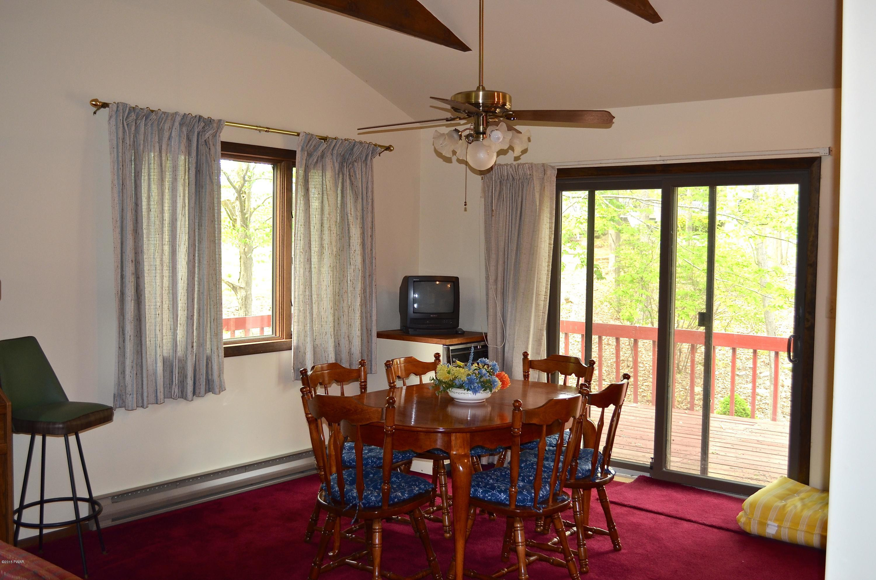 140 Cabin Road Milford, PA 18337 - Photo 8 of 24