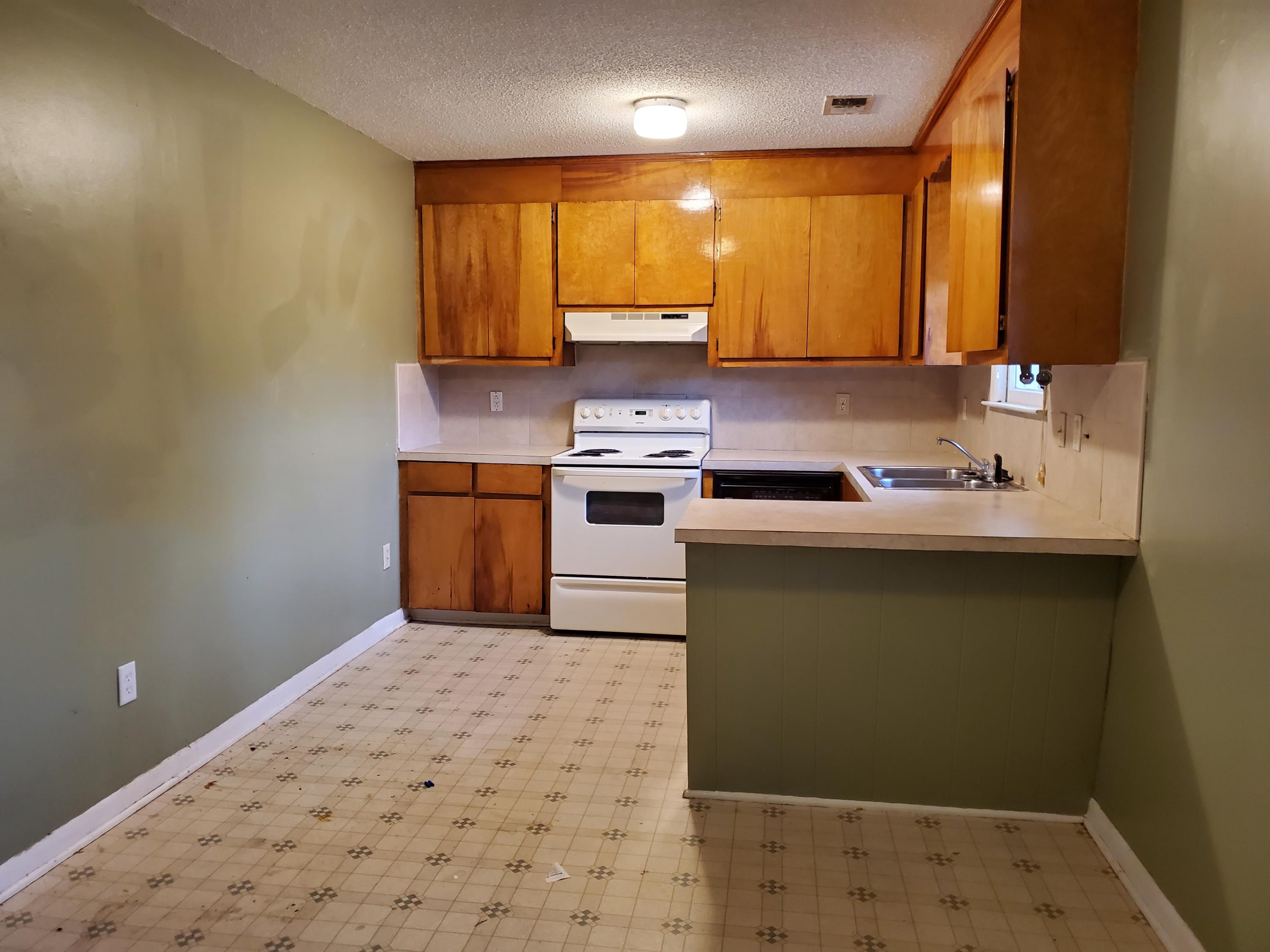 772 Hitching Post Road Charleston, SC 29414 - Photo 6 of 9 20200103_155946