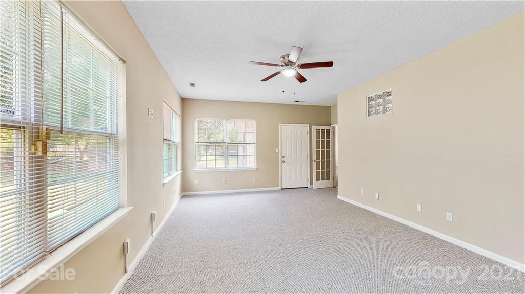 12006 Old Timber Road Charlotte, NC 28269 - Photo 15 of 26 Gallery Image 15
