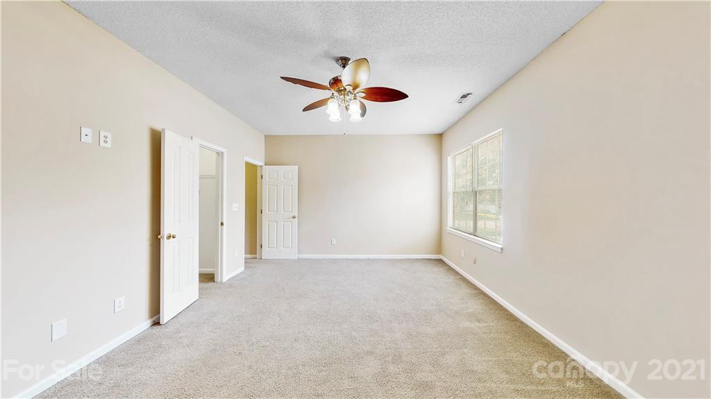 12006 Old Timber Road Charlotte, NC 28269 - Photo 20 of 26 Gallery Image 20