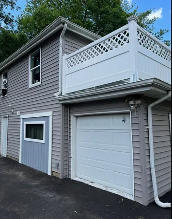 $269,900 | 2604 Fair Oak Lane, McHenry, IL 60051