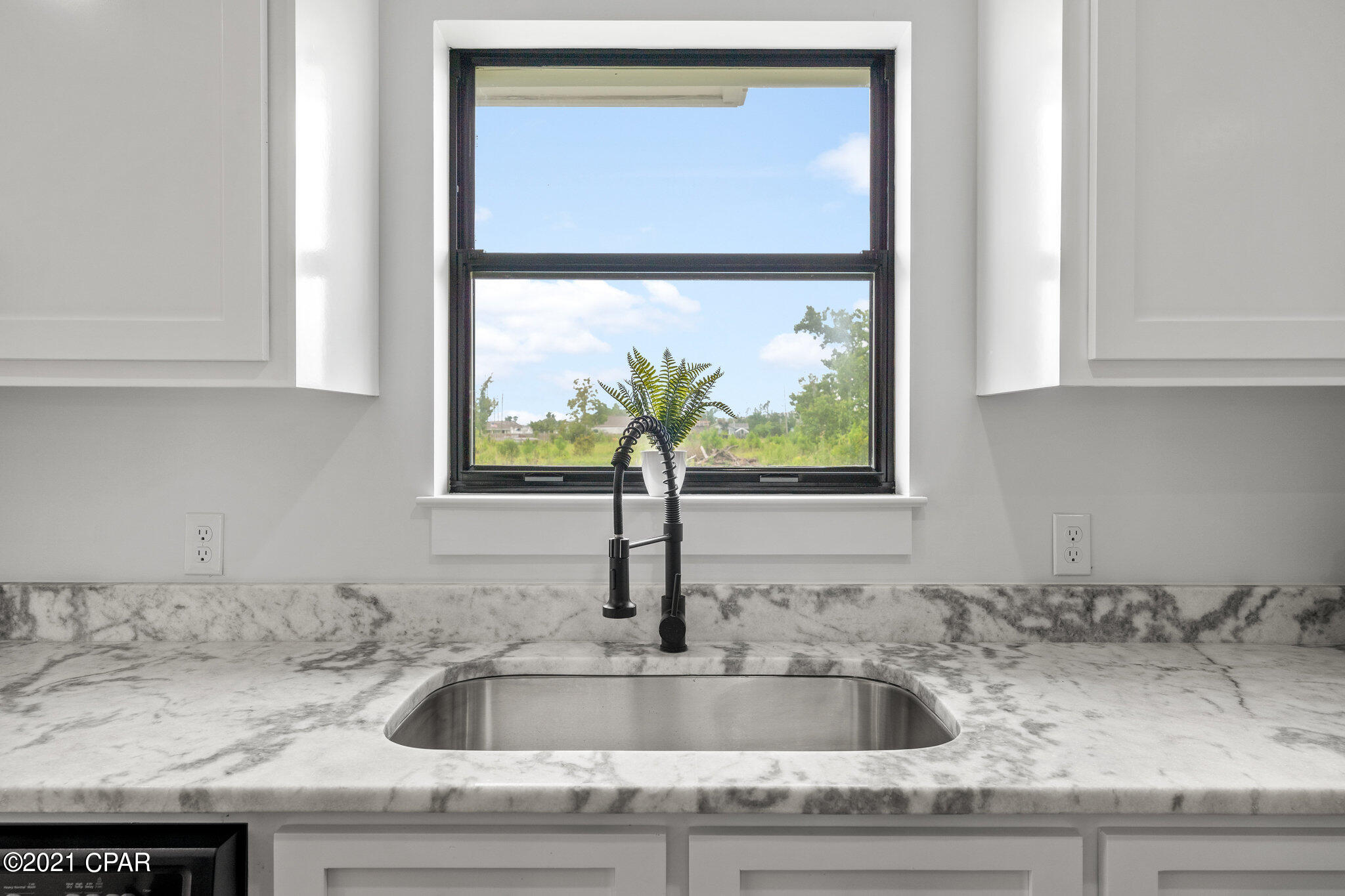 3018 Avon Road Panama City, FL 32405 - Photo 12 of 28 Gallery Image 12