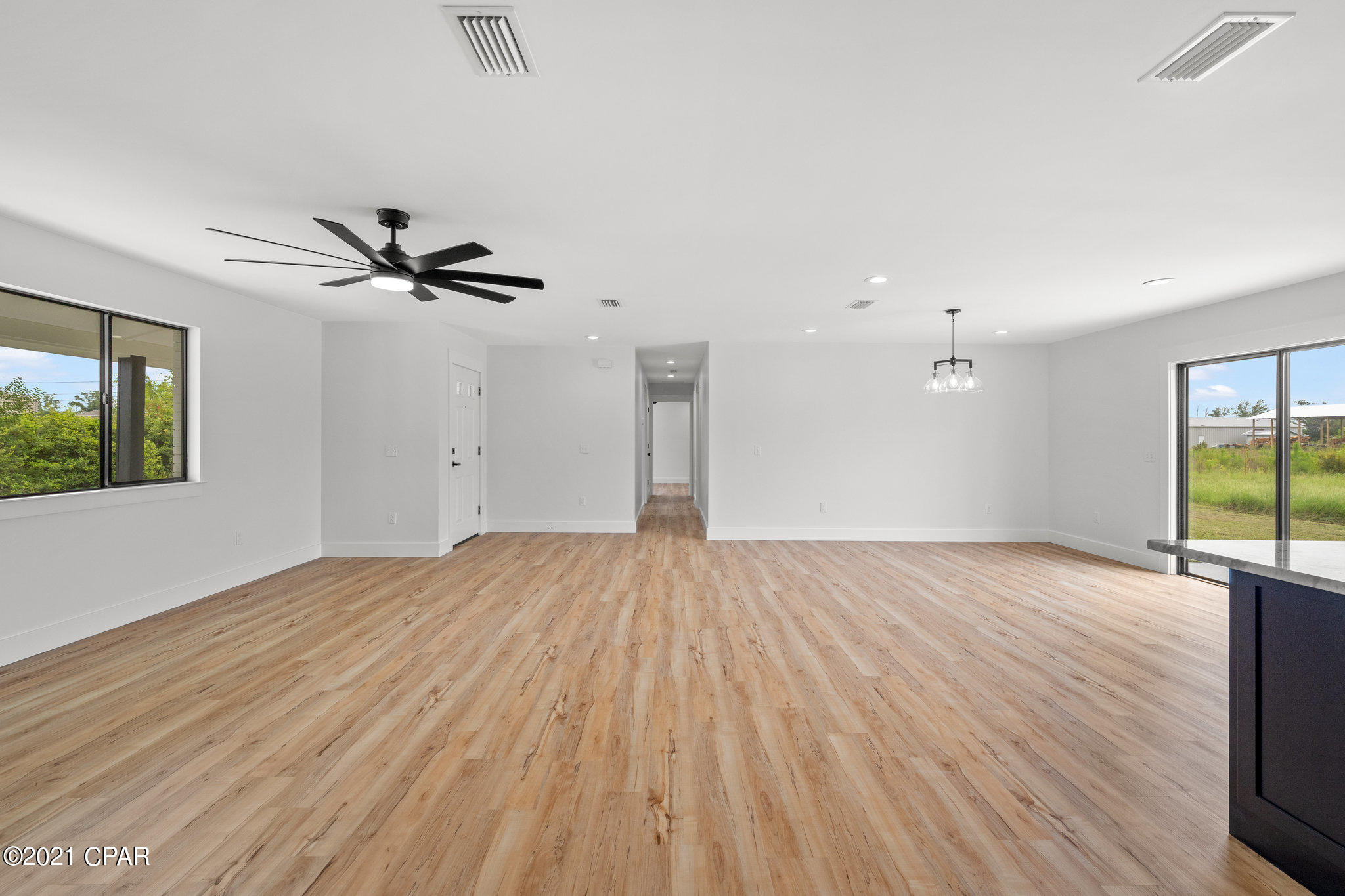 3018 Avon Road Panama City, FL 32405 - Photo 4 of 28 Gallery Image 4
