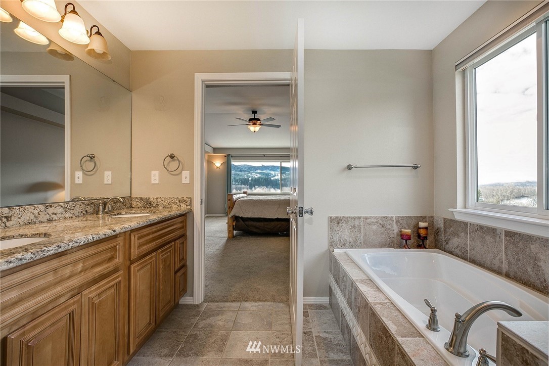 21020 Calhoun Road Monroe, WA 98272 - Photo 8 of 25