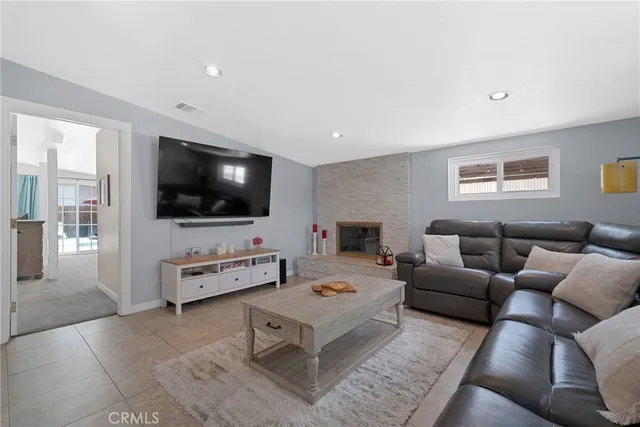 $899,995 | 246 North Donneybrooke Street, Orange, CA 92868